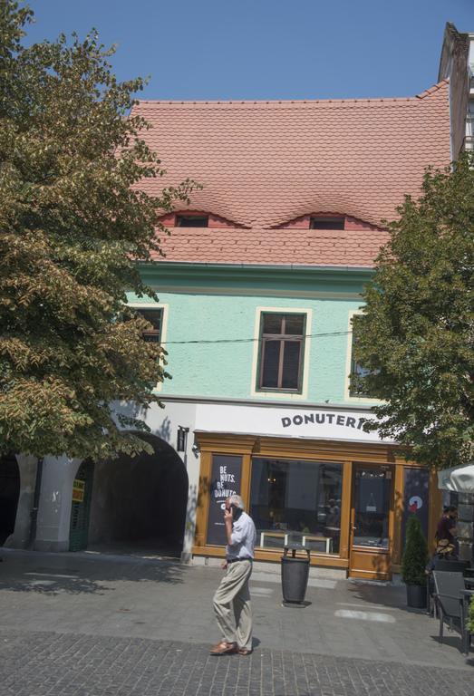 Casa Mots Hotel Sibiu Buitenkant foto